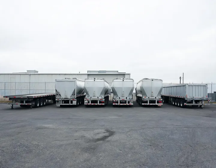 Unbranded bulk cargo trailer lineup for procurement review